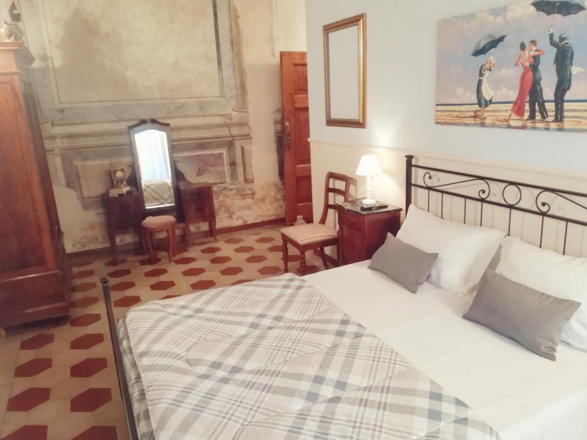Il Rifugio Di Elizabeth Bed and Breakfast Bergamo Eksteriør billede